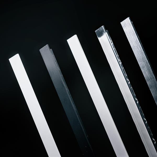 Kakellist L aluminium blank vit 12 mm